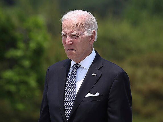 US-Präsident Joe Biden hat das Milliarden-Hilfspaket der USA für die Ukraine in Kraft gesetzt. Foto: Chung Sung-Jun/Pool Getty Images via AP/dpa
